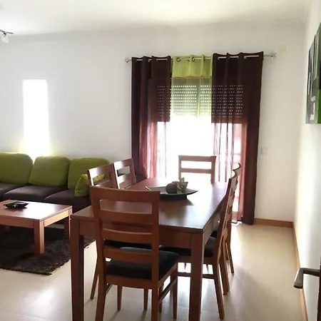 T2 Vista Mar * Nazaré