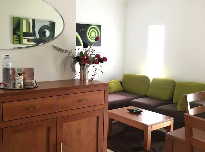 T2 Vista Mar Apartment *